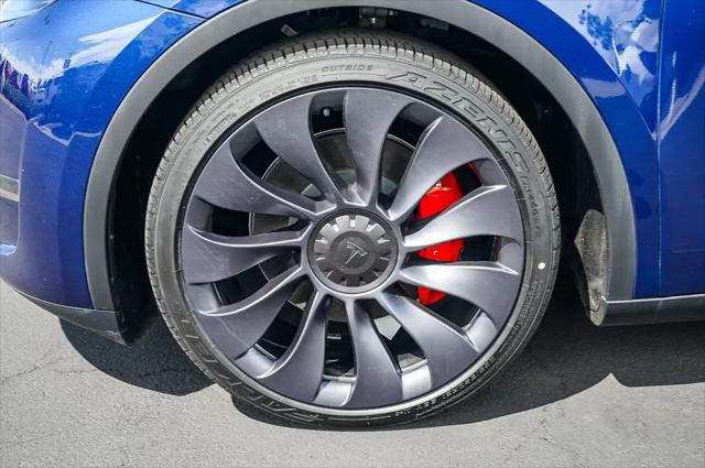 2024 Tesla Model Y Performance Dual Motor All-Wheel Drive