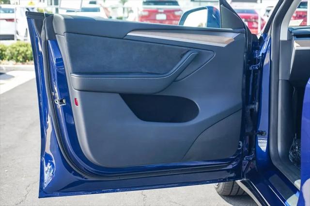 2024 Tesla Model Y Performance Dual Motor All-Wheel Drive