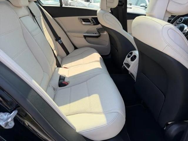 2022 Mercedes-Benz C-CLASS C 300 Sedan