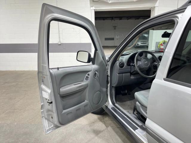 2006 Jeep Liberty Renegade