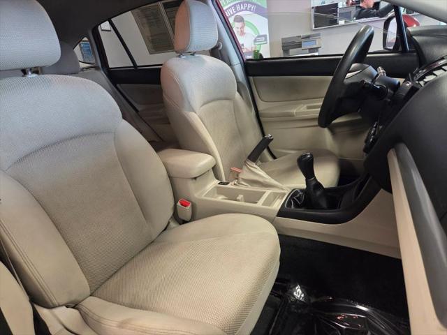 2013 Subaru XV Crosstrek 2.0i Premium