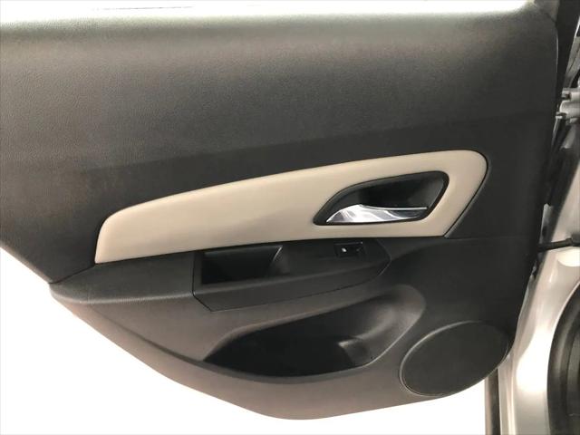2013 Chevrolet Cruze LS Auto