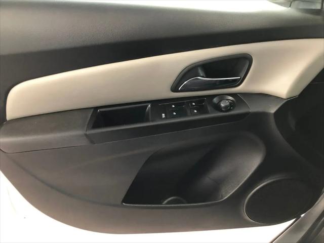 2013 Chevrolet Cruze LS Auto