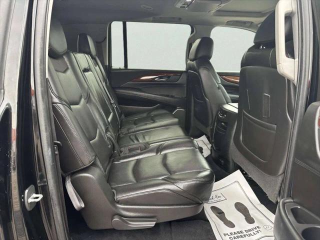 2016 Cadillac Escalade ESV Luxury Collection