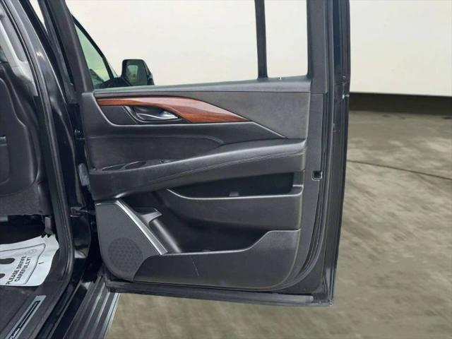 2016 Cadillac Escalade ESV Luxury Collection