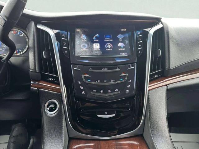 2016 Cadillac Escalade ESV Luxury Collection
