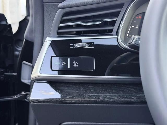 2026 Audi Q8 Prestige Plus 55 TFSI quattro Tiptronic