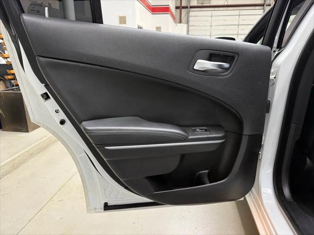 2021 Dodge Charger SXT RWD