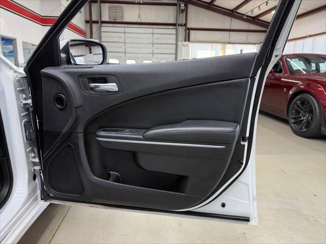 2021 Dodge Charger SXT RWD