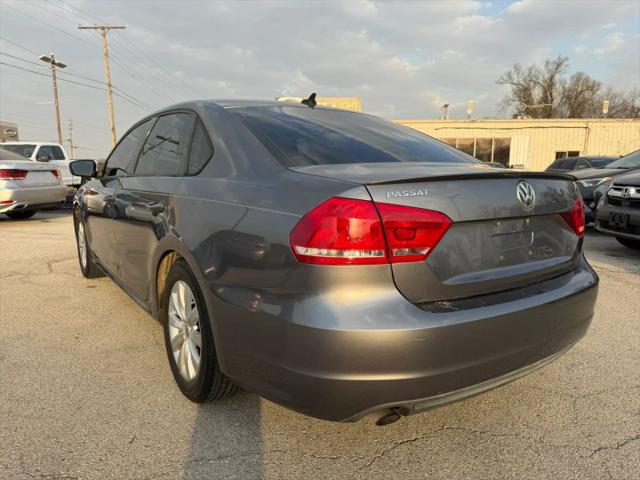 2013 Volkswagen Passat 2.5L Wolfsburg Edition