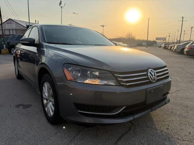 2013 Volkswagen Passat 2.5L Wolfsburg Edition