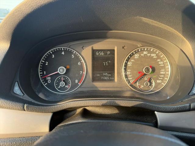 2013 Volkswagen Passat 2.5L Wolfsburg Edition