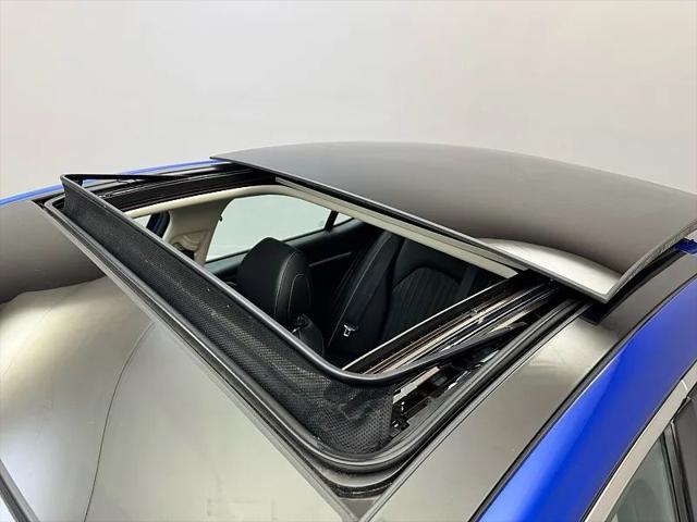 2022 Genesis G70 2.0T AWD