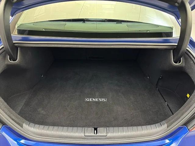 2022 Genesis G70 2.0T AWD