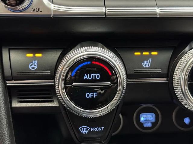 2022 Genesis G70 2.0T AWD