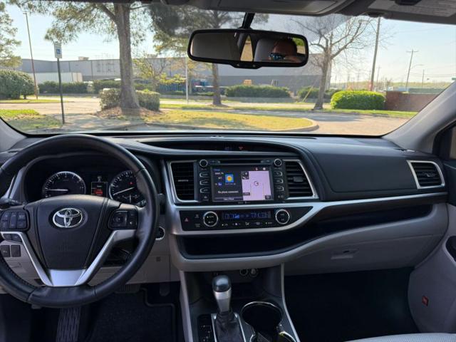 2015 Toyota Highlander Limited V6
