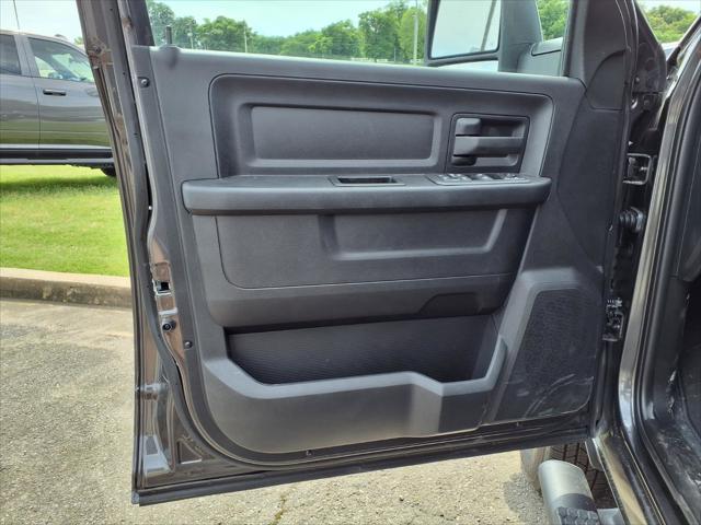 2026 Ram 3500 Tradesman Crew Cab 4x4 8' Box