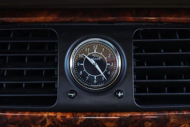 2008 Jaguar XJ Vanden Plas