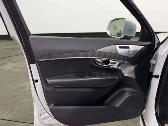 2018 Volvo XC90 T6 R-Design