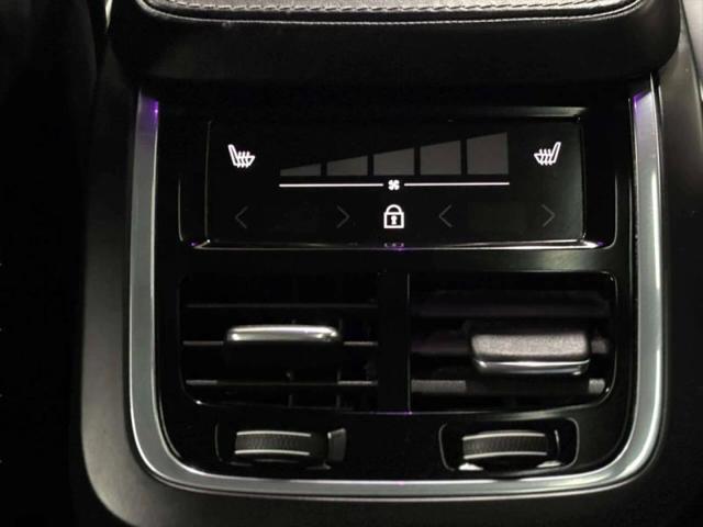 2018 Volvo XC90 T6 R-Design