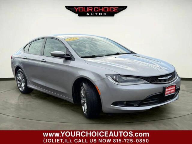 2016 Chrysler 200 S