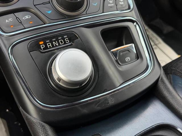 2016 Chrysler 200 S