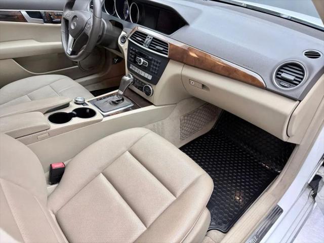 2014 Mercedes-Benz C-CLASS C 300 Sport 4MATIC