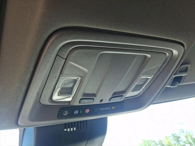 2024 GMC Sierra 1500 2WD Crew Cab Short Box SLT