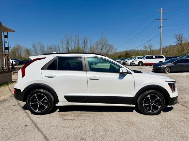 2024 Kia Niro Plug-In Hybrid EX