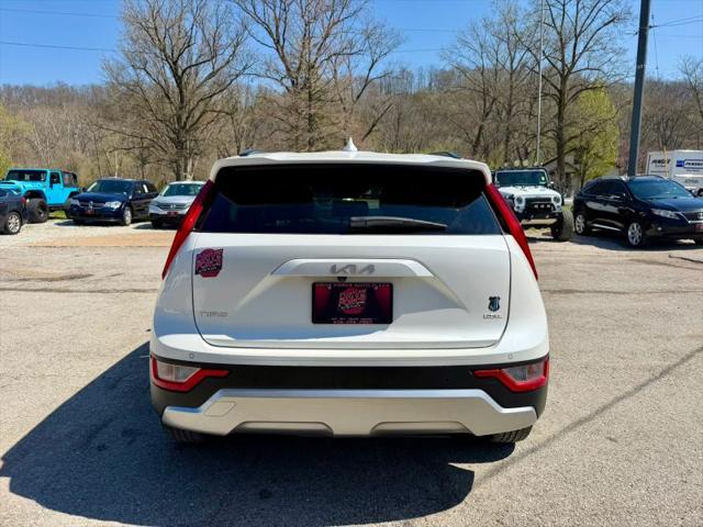 2024 Kia Niro Plug-In Hybrid EX