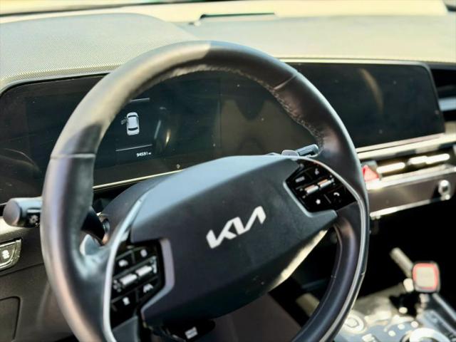 2024 Kia Niro Plug-In Hybrid EX