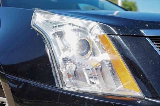 2011 Cadillac SRX Standard