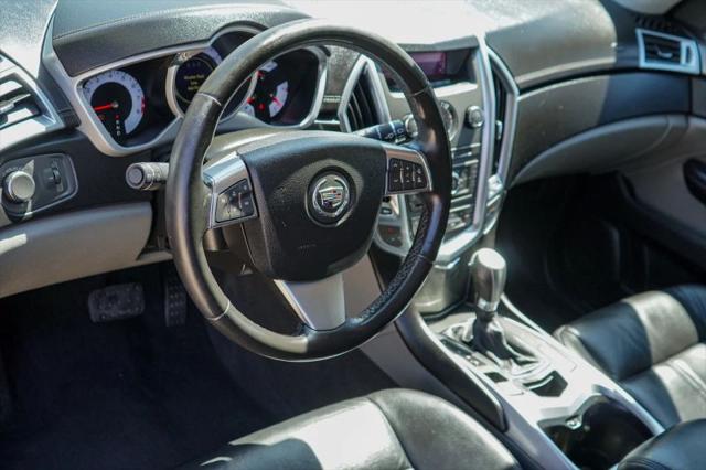 2011 Cadillac SRX Standard