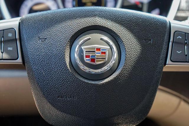2011 Cadillac SRX Standard