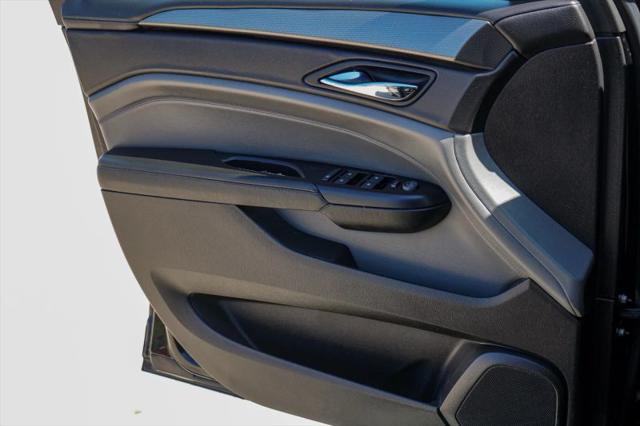 2011 Cadillac SRX Standard