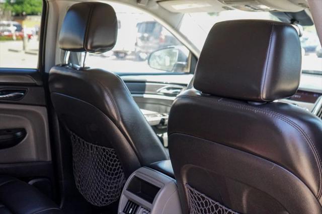 2011 Cadillac SRX Standard
