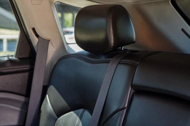 2011 Cadillac SRX Standard