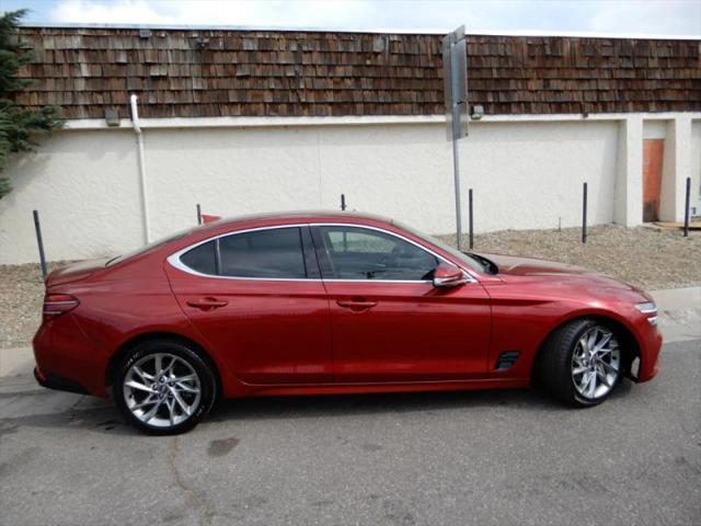 2022 Genesis G70 2.0T RWD