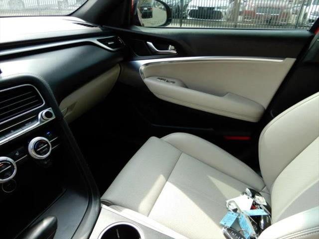 2022 Genesis G70 2.0T RWD