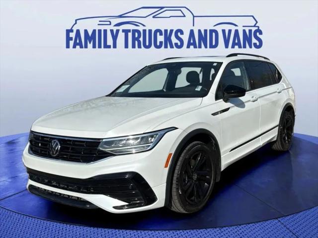 2023 Volkswagen Tiguan 2.0T SE R-Line Black for sale in Denver, CO