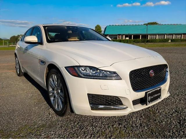2017 Jaguar XF 35t Premium