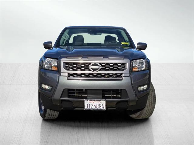 2025 Nissan Frontier Crew Cab SV 4x2