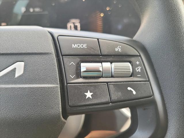 2025 Kia K4 LX