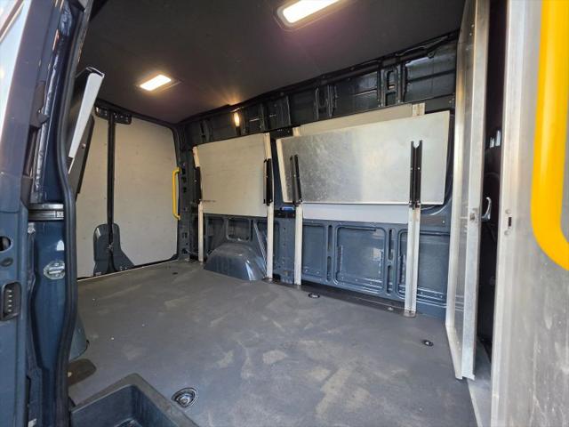 2019 Mercedes-Benz Sprinter 2500 High Roof V6