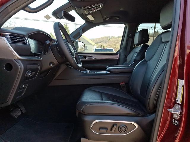 2025 Jeep Wagoneer Carbide 4x4
