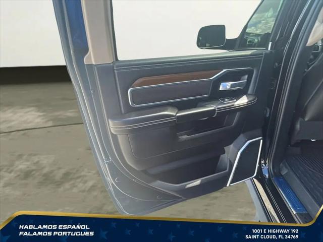 2022 Ram 3500 Laramie Crew Cab 4x2 6'4" Box