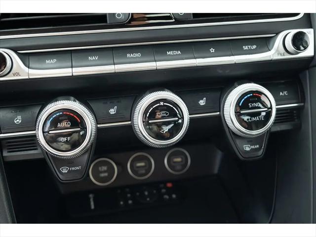 2023 Genesis G70 2.0T AWD