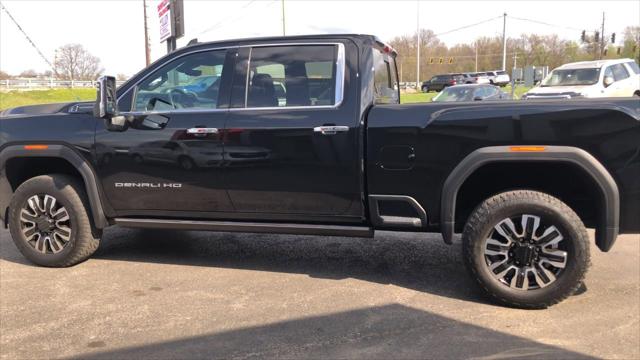 2025 GMC Sierra 2500HD 4WD Crew Cab Standard Bed Denali Ultimate
