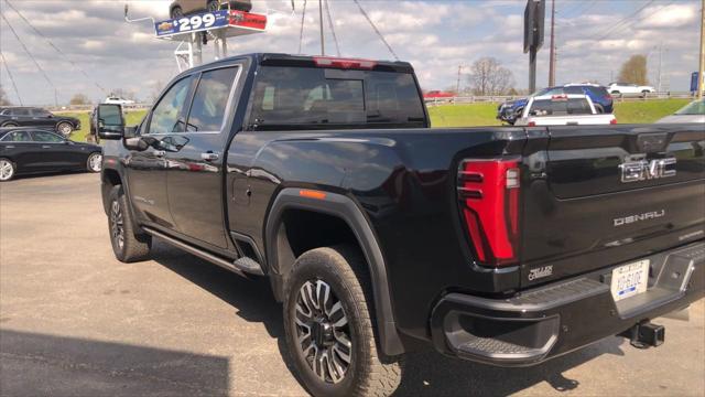 2025 GMC Sierra 2500HD 4WD Crew Cab Standard Bed Denali Ultimate