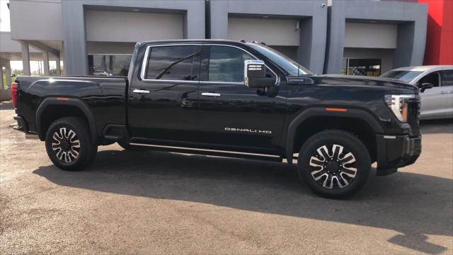 2025 GMC Sierra 2500HD 4WD Crew Cab Standard Bed Denali Ultimate